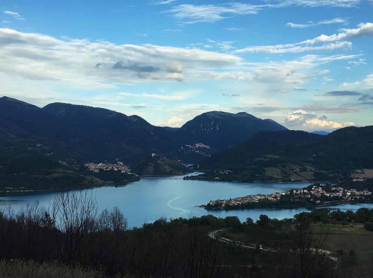 C'Era Una Volta Affittacamere Colle di Tora Esterno foto